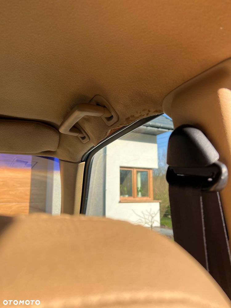 Jeep Grand Cherokee - 15