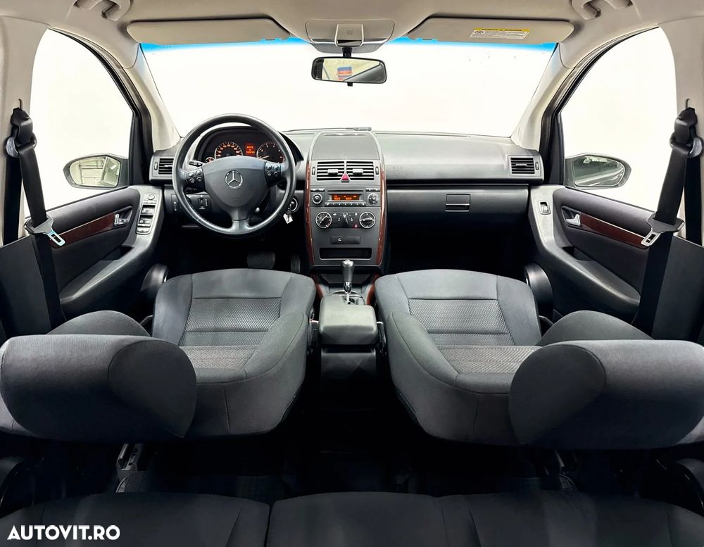 Mercedes-Benz A 150 Autotronic Elegance - 22