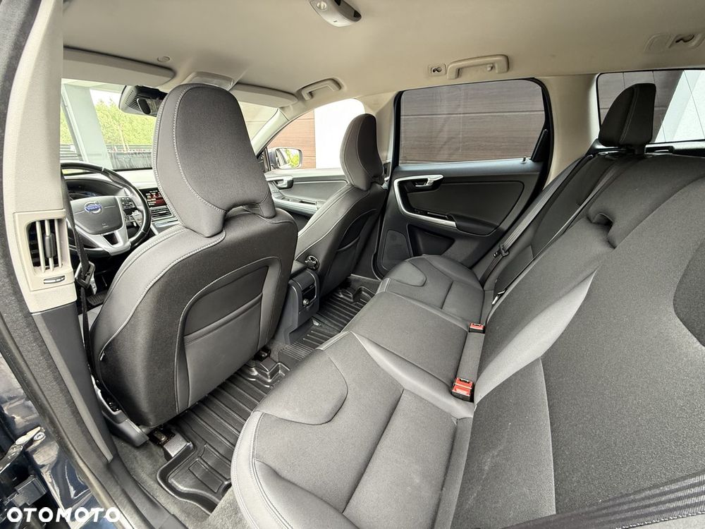 Volvo XC 60 D4 Geartronic Ocean Race - 17