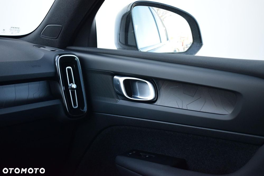 Volvo XC 40 - 16