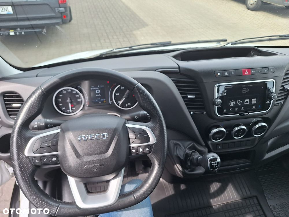 Iveco 35S18 Pomoc Drogowa Najazd Laweta Krajowy Ledy Nawigacja Poduszki Pomocnicze ! - 16