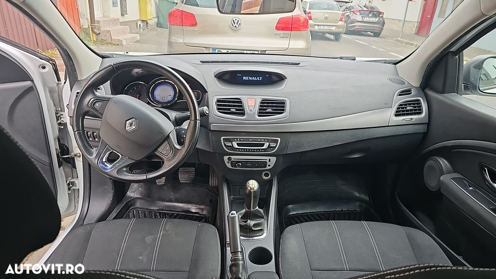 Renault Fluence 2014 photo 2