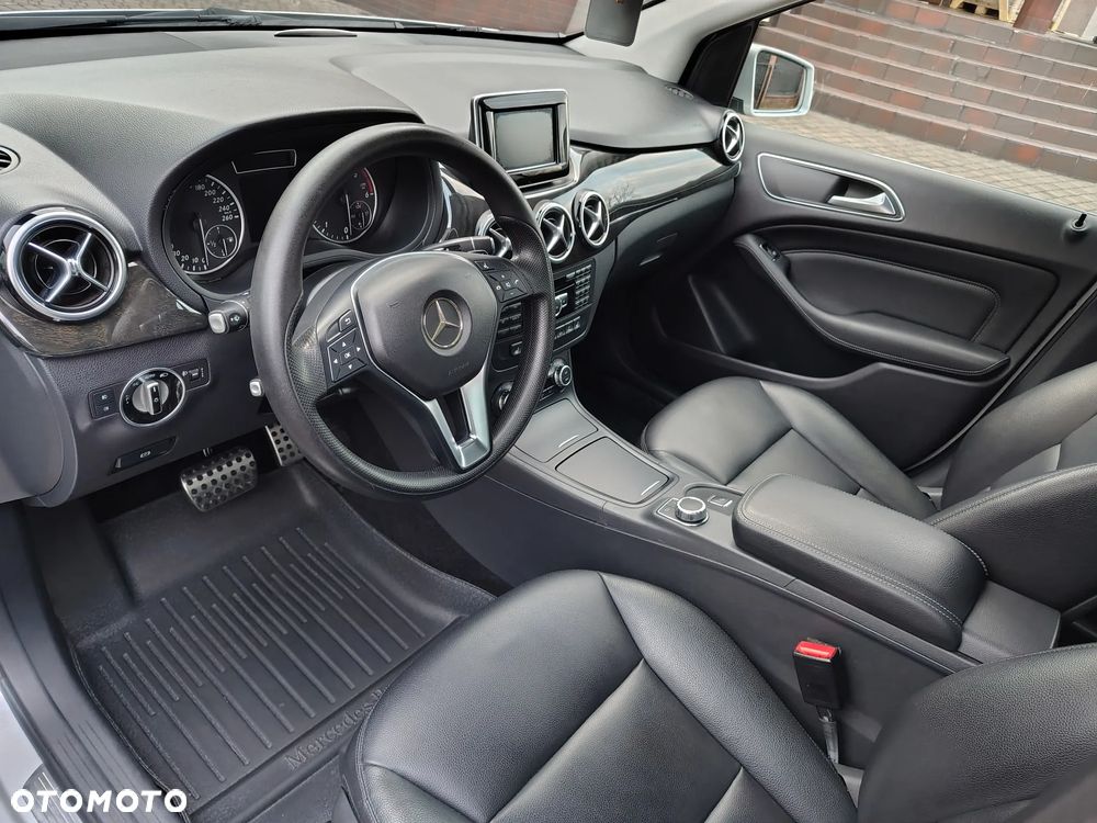 Mercedes-Benz Klasa B 180 (CDI) d 7G-DCT - 17