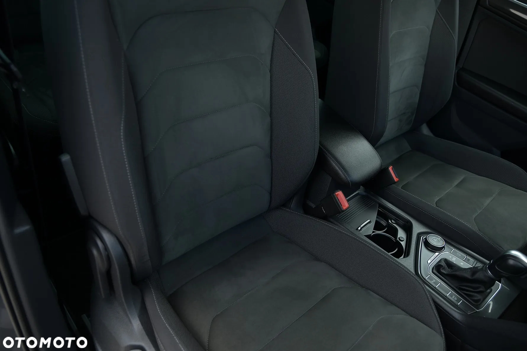 Volkswagen Tiguan - 22