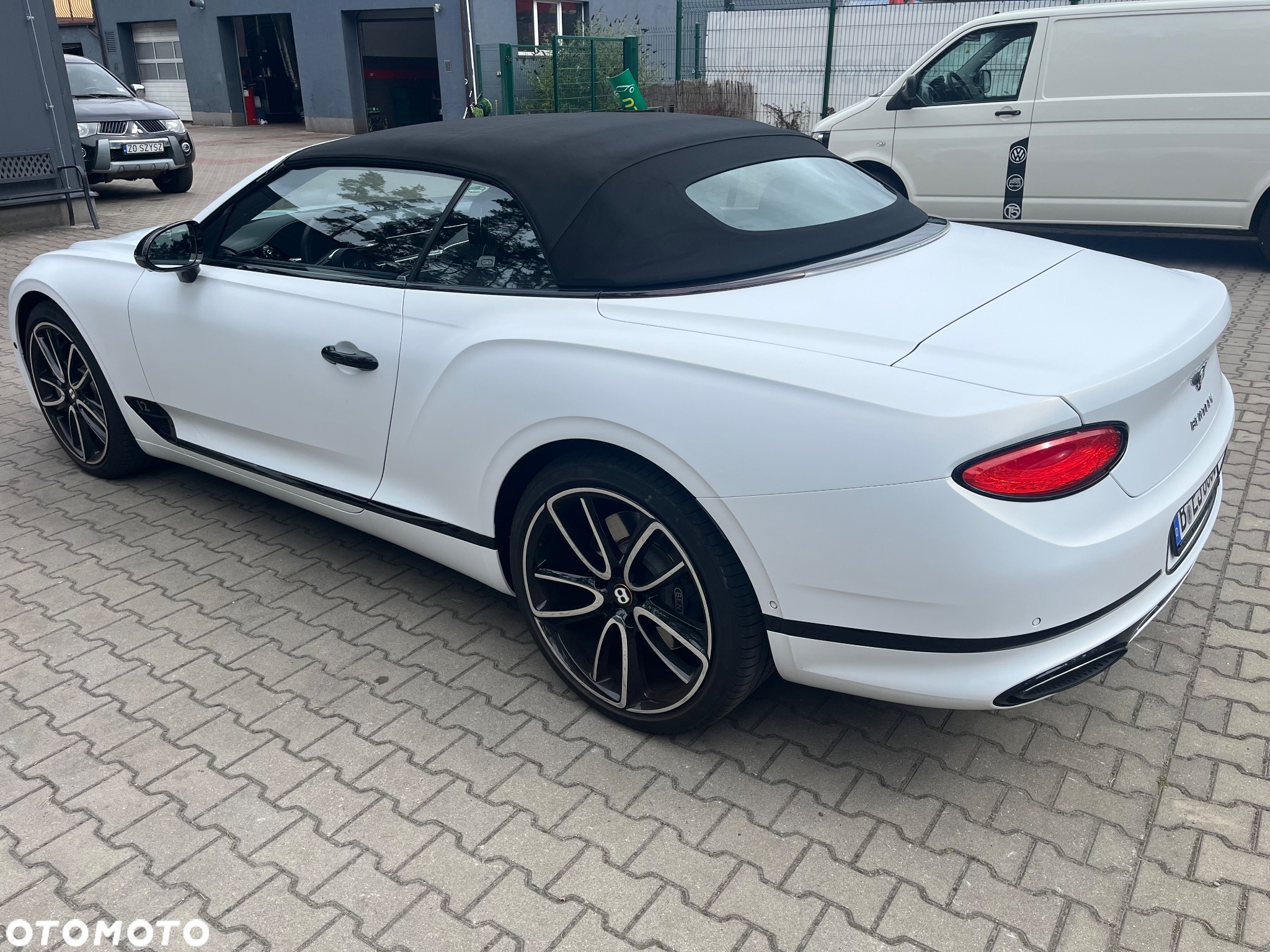 Bentley Continental GT New Convertible - 15