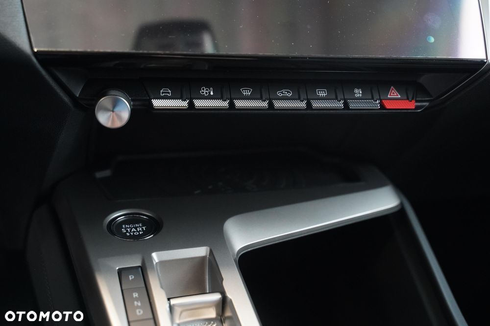 Peugeot 408 1.2 PureTech mHEV Allure S&S e-DSC6 - 16