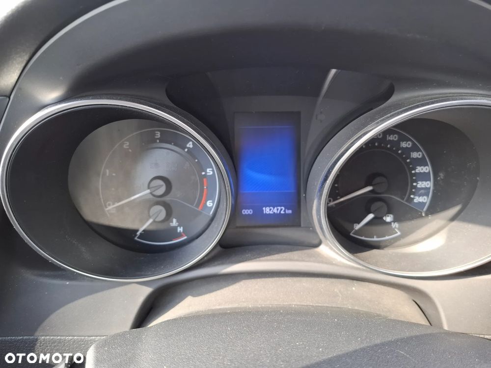 Toyota Auris 1.4 D-4D Comfort - 14