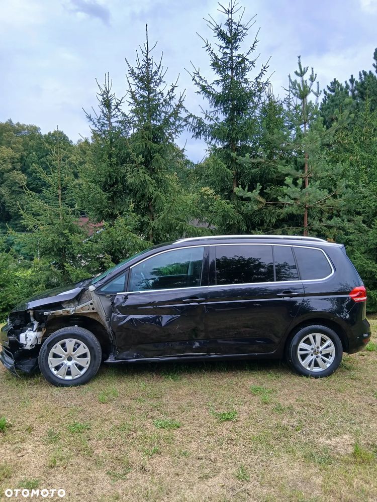 Volkswagen Touran 2.0 TDI SCR Comfortline - 1