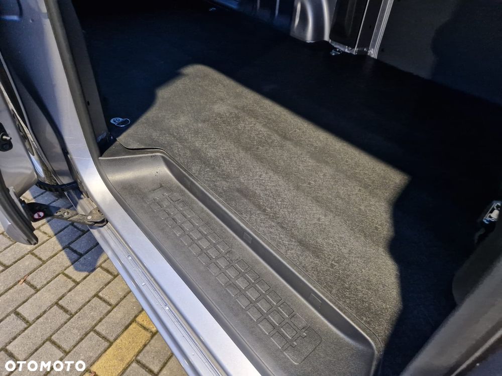 Peugeot Expert Long 3,0t Pro (bryg modu³owy) - 22