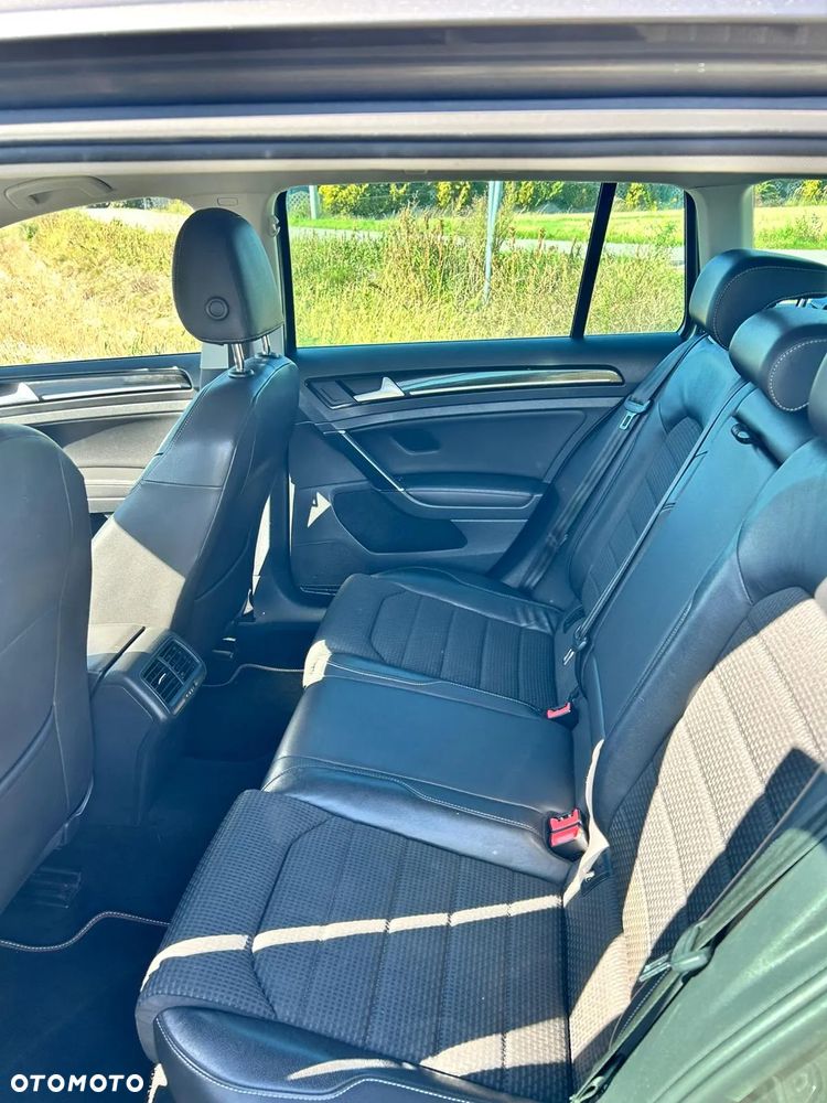 Volkswagen Golf VII 1.4 TSI BMT Highline DSG - 9