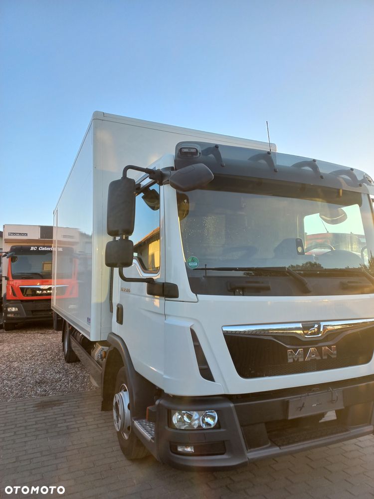 MAN TGL 12220 - 2