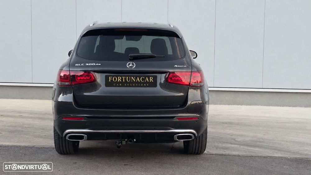 Mercedes-Benz GLC 300 - 6