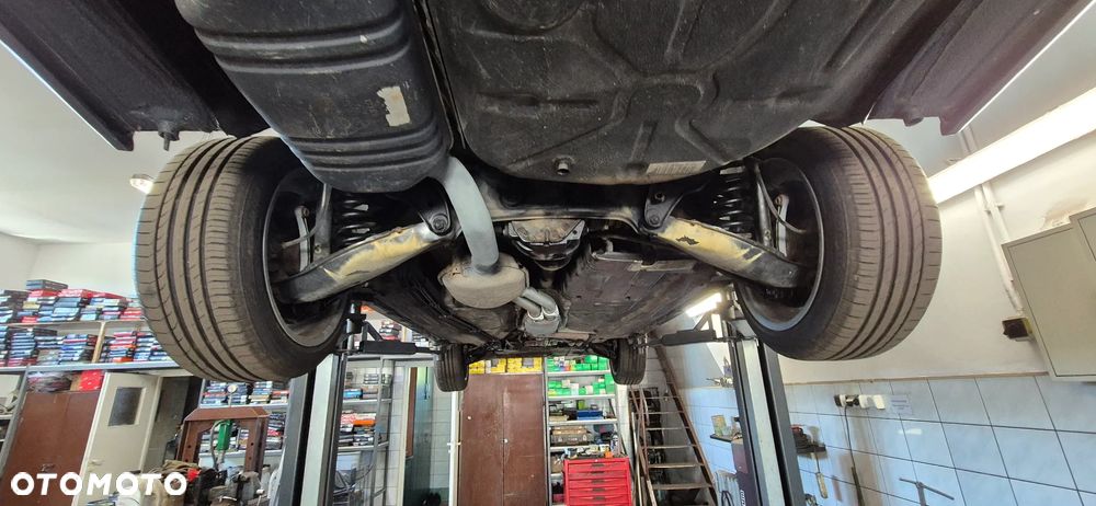 Mercedes-Benz W124 (1984-1993) - 37