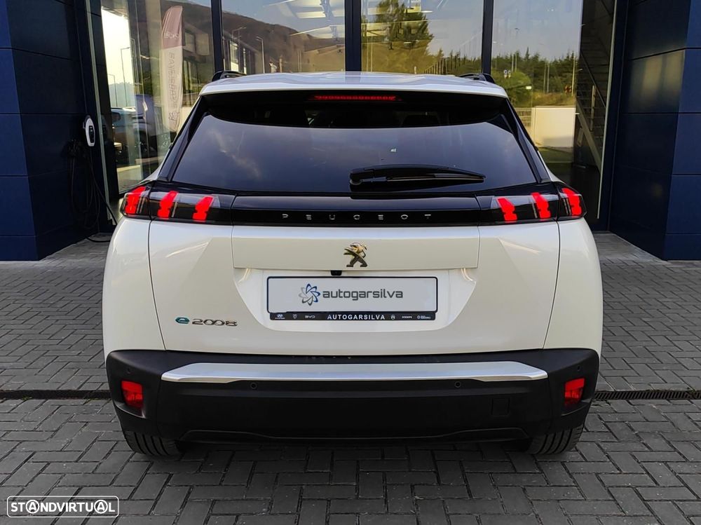 Peugeot e-2008 50 kWh Allure Pack - 6