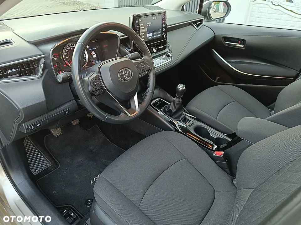 Toyota Corolla 1.5 Comfort - 8