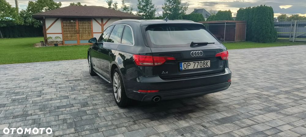 Audi A4 Avant 2.0 TDI - 20