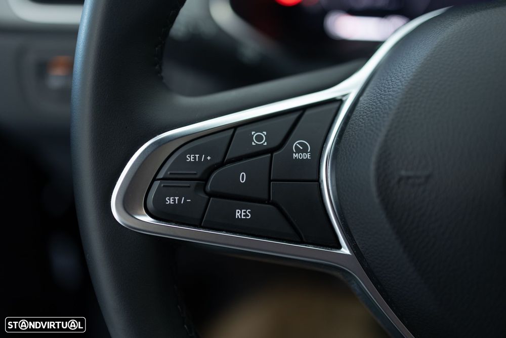 Renault Captur 1.6 E-Tech Full Hybrid Techno - 16