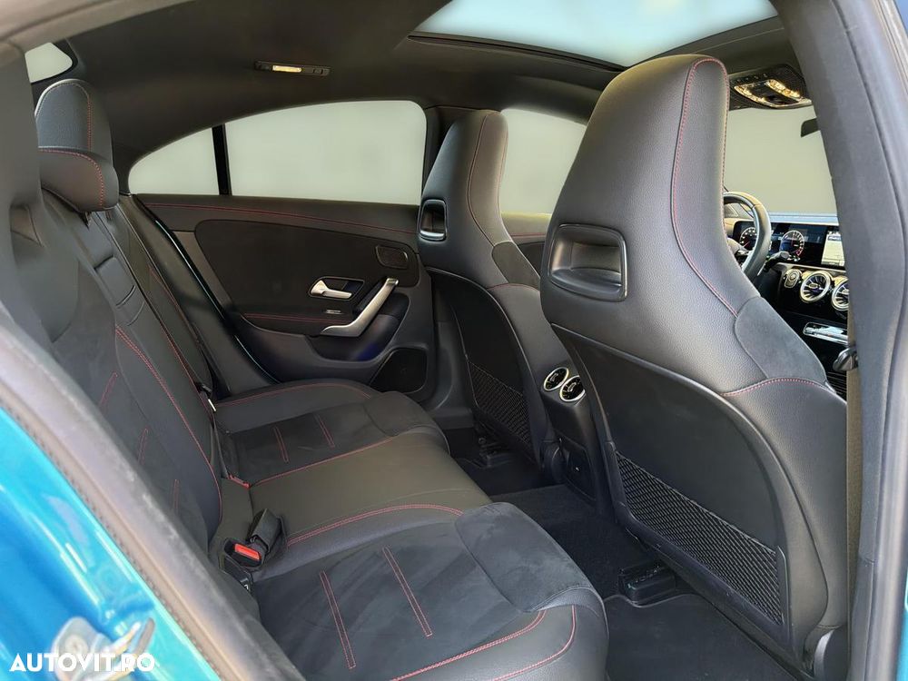 Mercedes-Benz CLA 250 e Coupe - 16