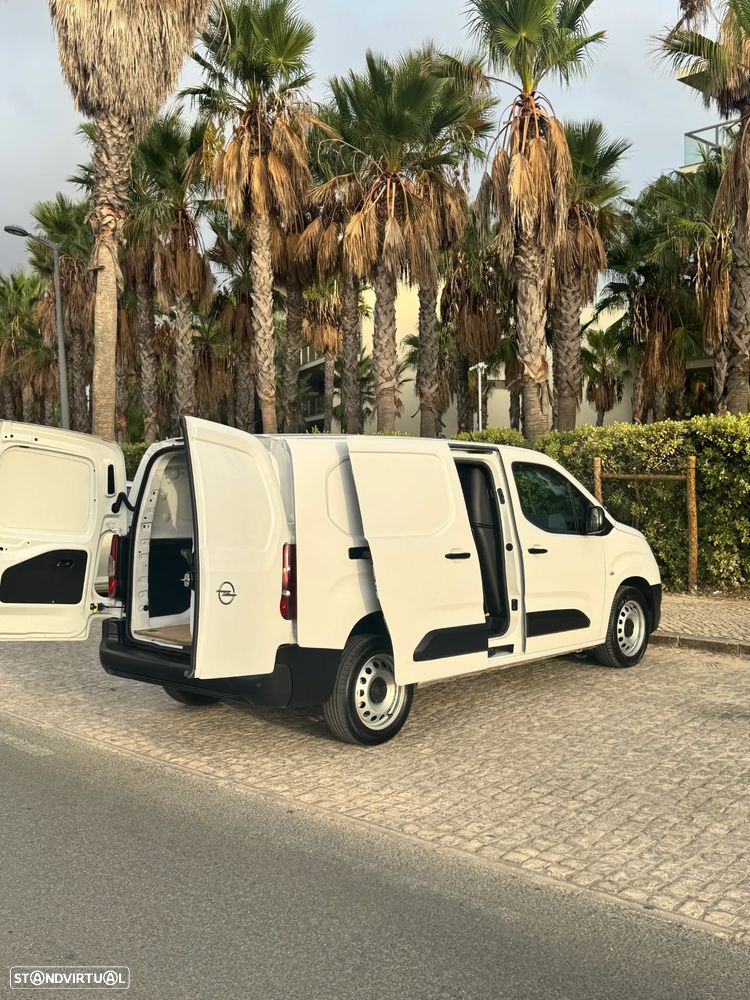 Opel Combo 1.5CDTI Carga Aumentada Longa - 11