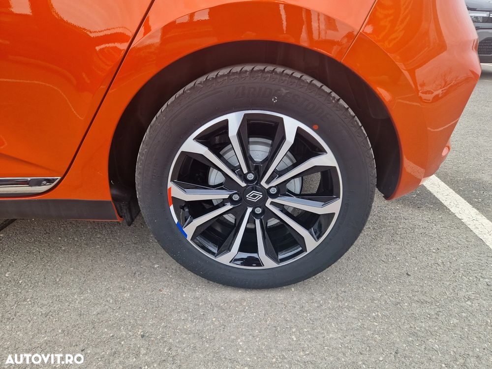 Renault Clio V E-Tech 145 Techno - 11