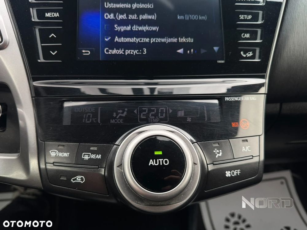 Toyota Prius+ 1.8 HSD Premium - 23