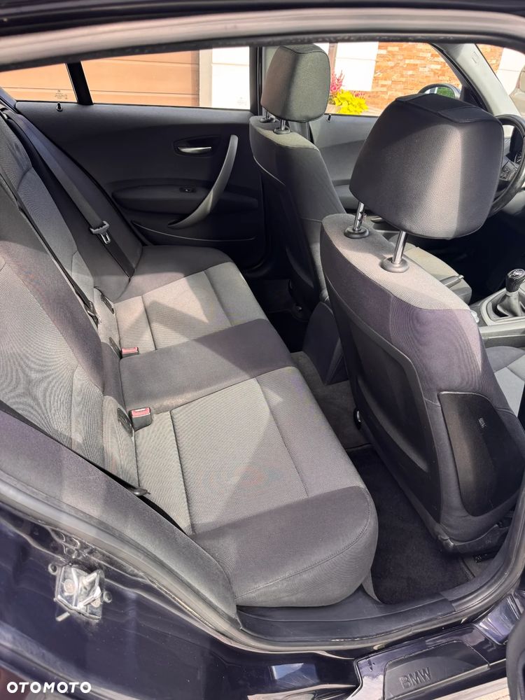 BMW Seria 1 118i - 11