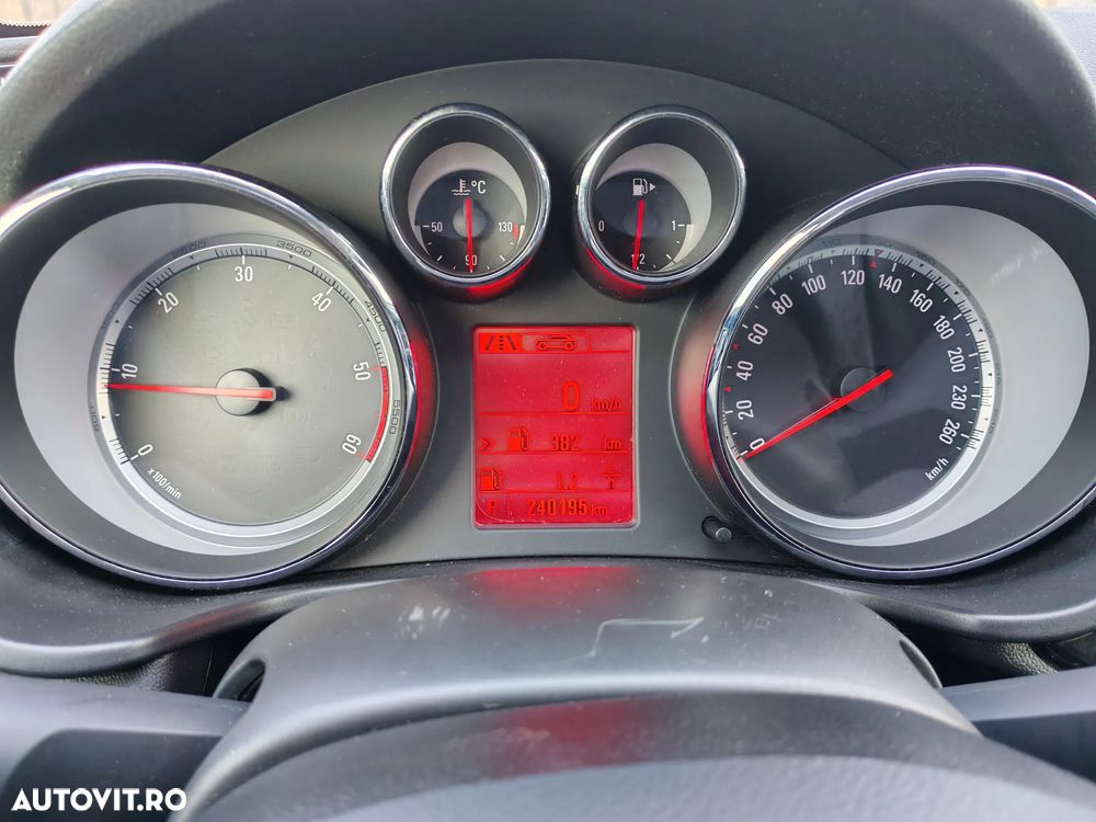 Opel Insignia 2.0 CDTI Automatik Sport - 17