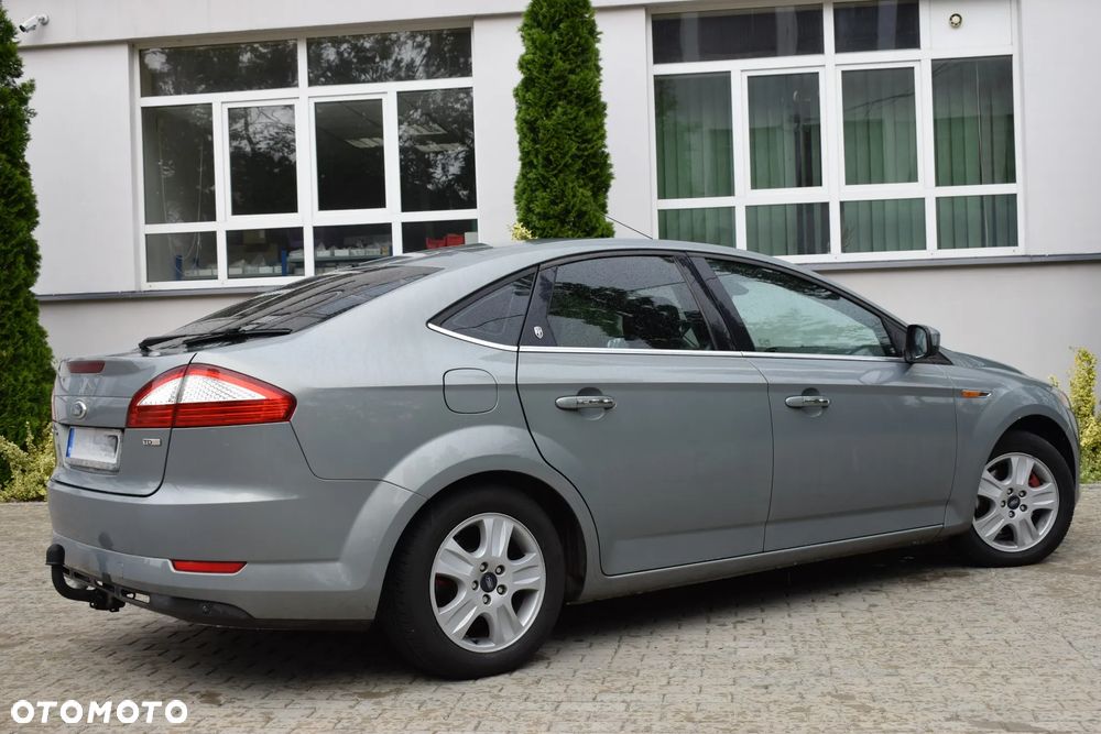 Ford Mondeo 1.8 TDCi Ghia - 17
