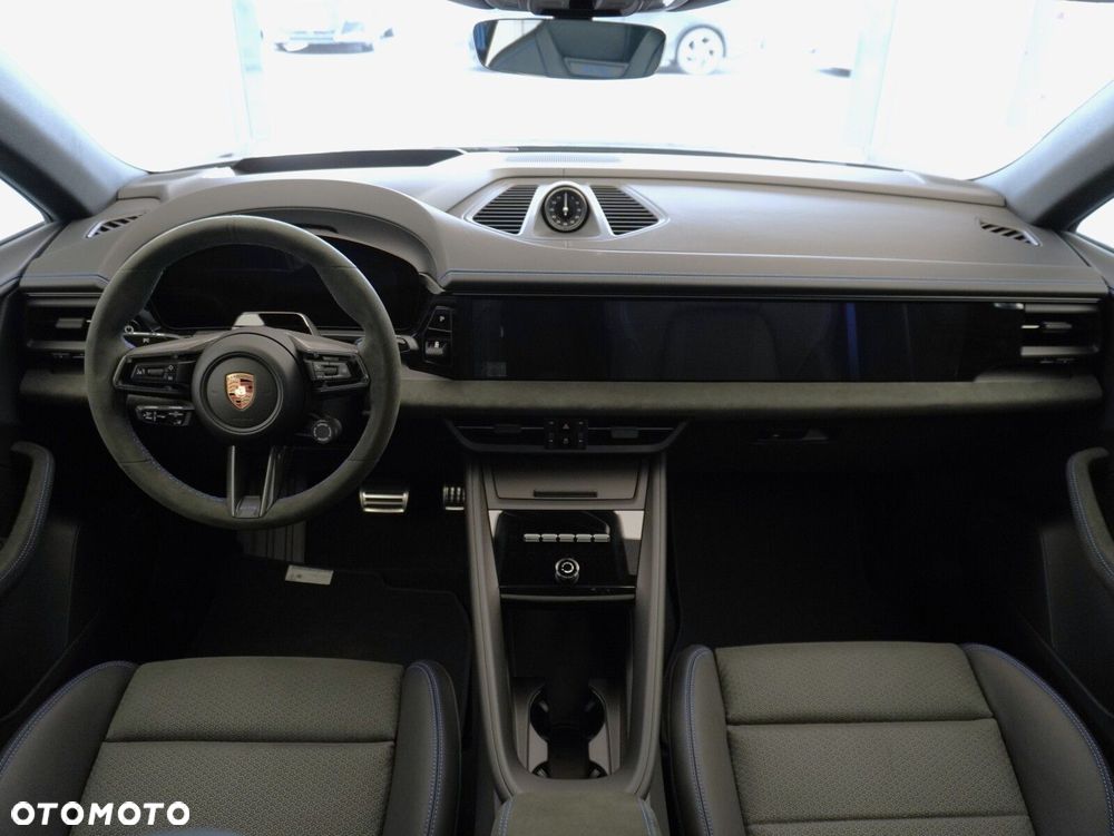 Porsche Macan GTS 100kWh - 39