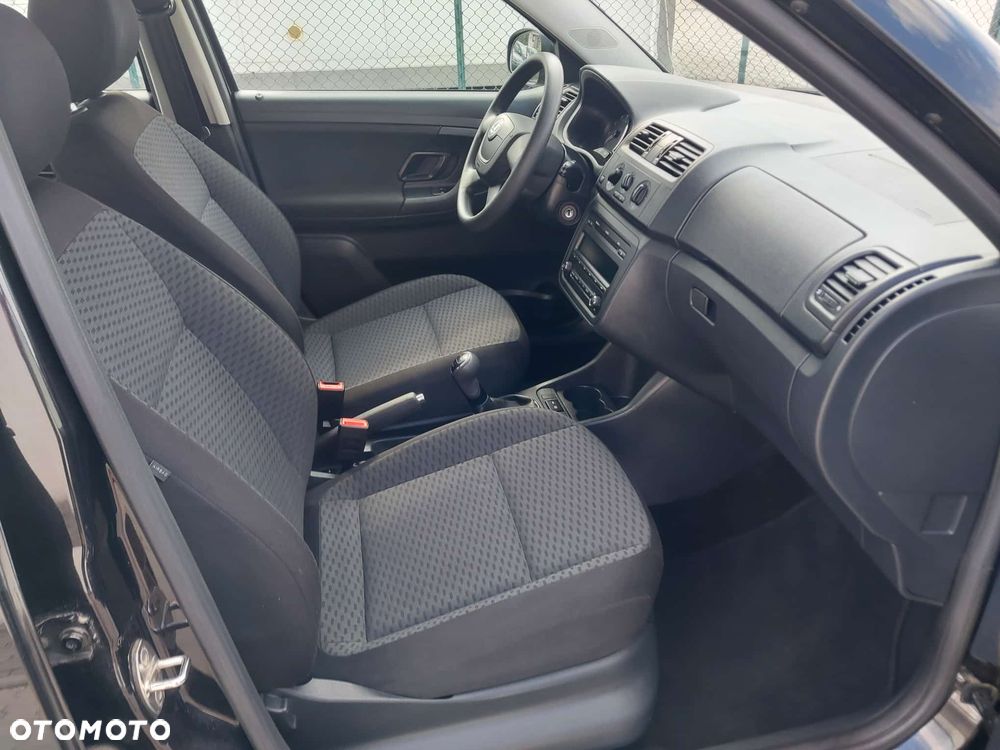 Skoda Fabia 1.2 HTP Ambition - 15
