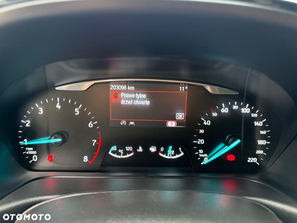 Ford Fiesta 1.0 EcoBoost S&S TITANIUM - 26