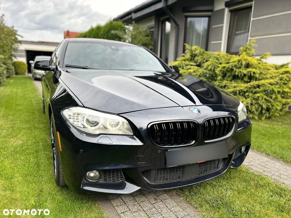 BMW Seria 5 550i - 2