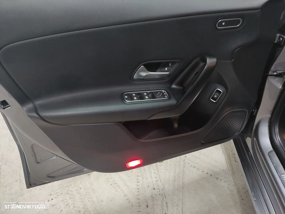 Mercedes-Benz CLA 180 d - 7