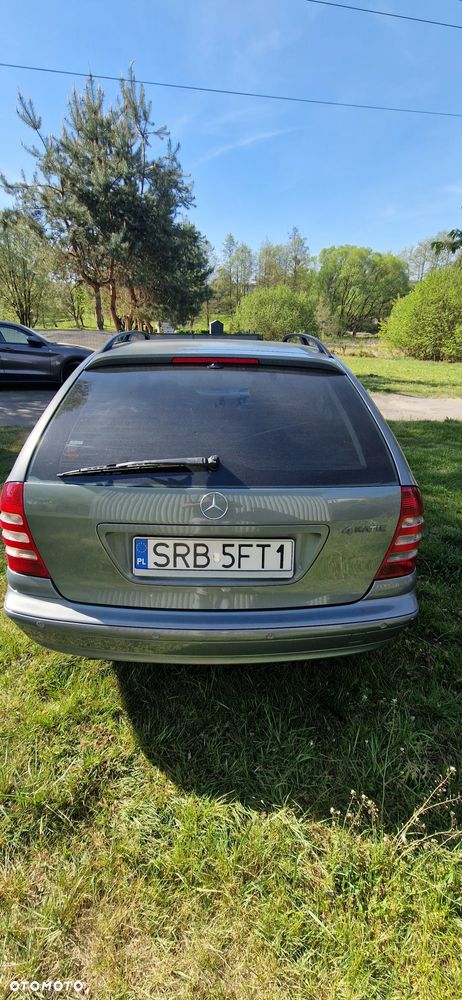 Mercedes-Benz Klasa C 240 4Matic Classic - 6