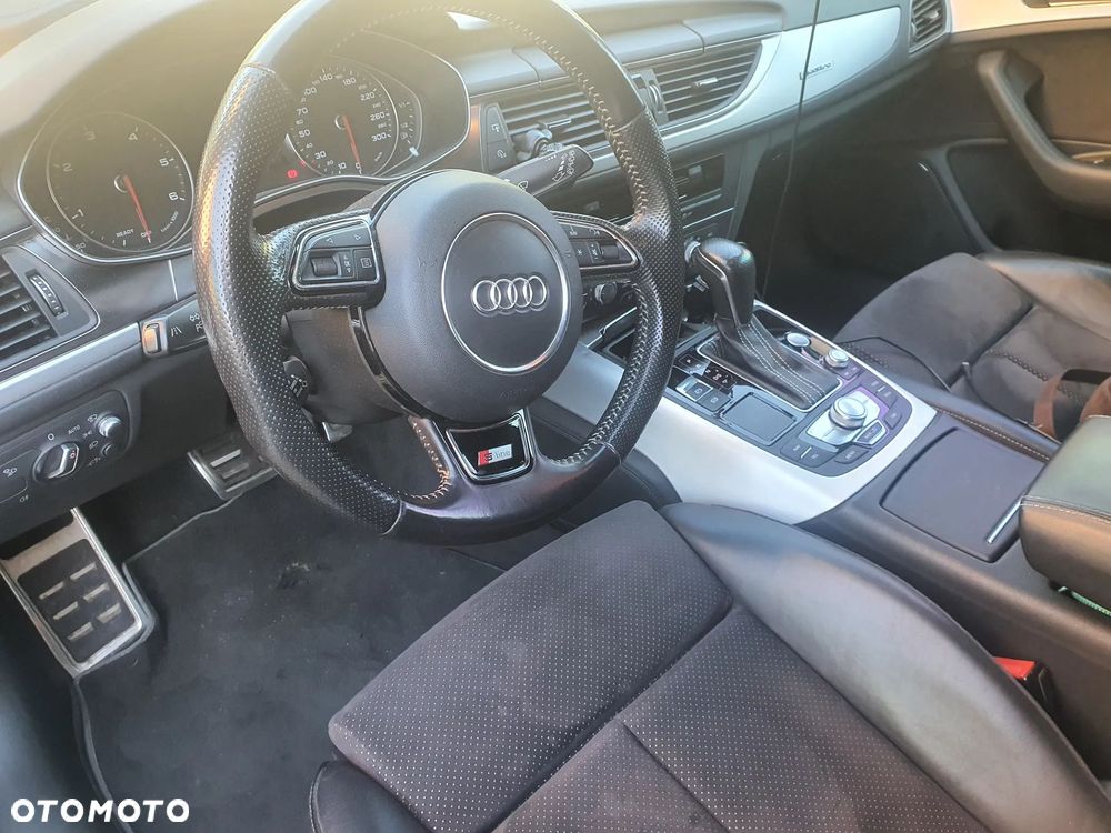 Audi A6 Avant - 16