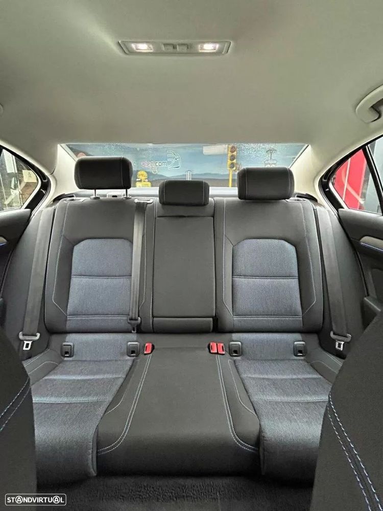 VW Passat 1.4 TSI GTE+ Plug-in - 15