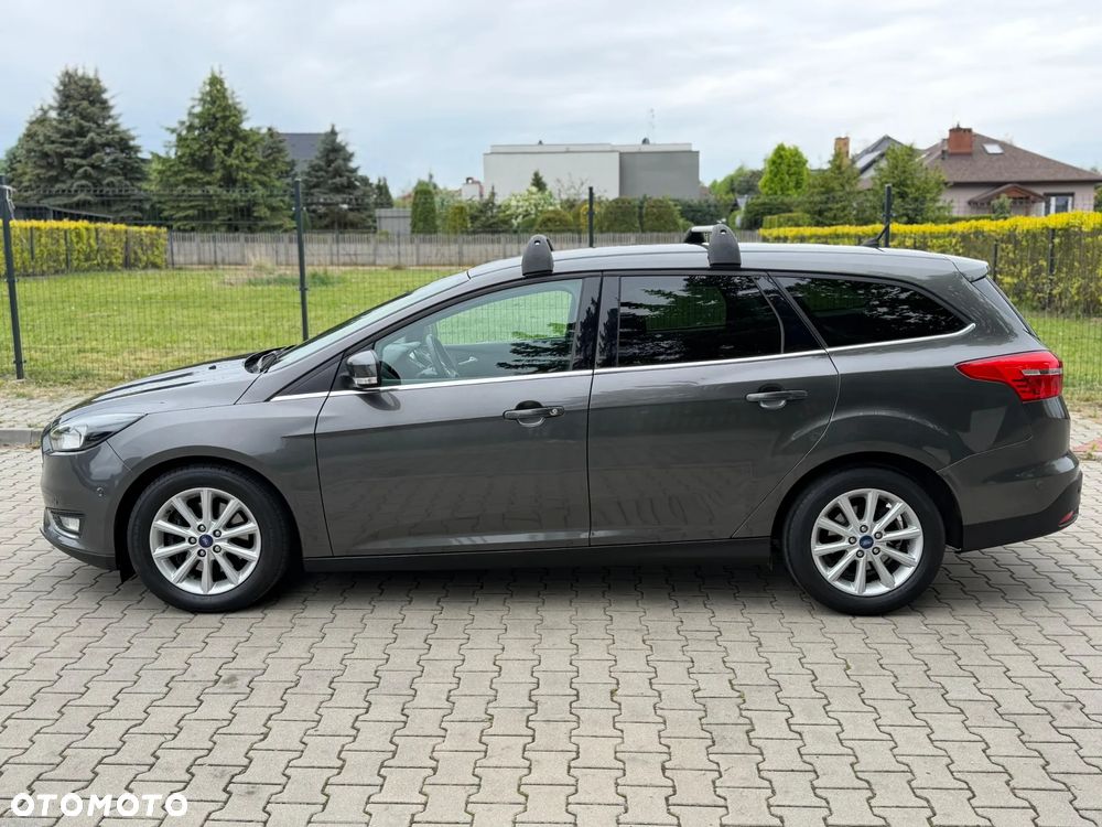 Ford Focus 2.0 TDCi Titanium ASS - 6