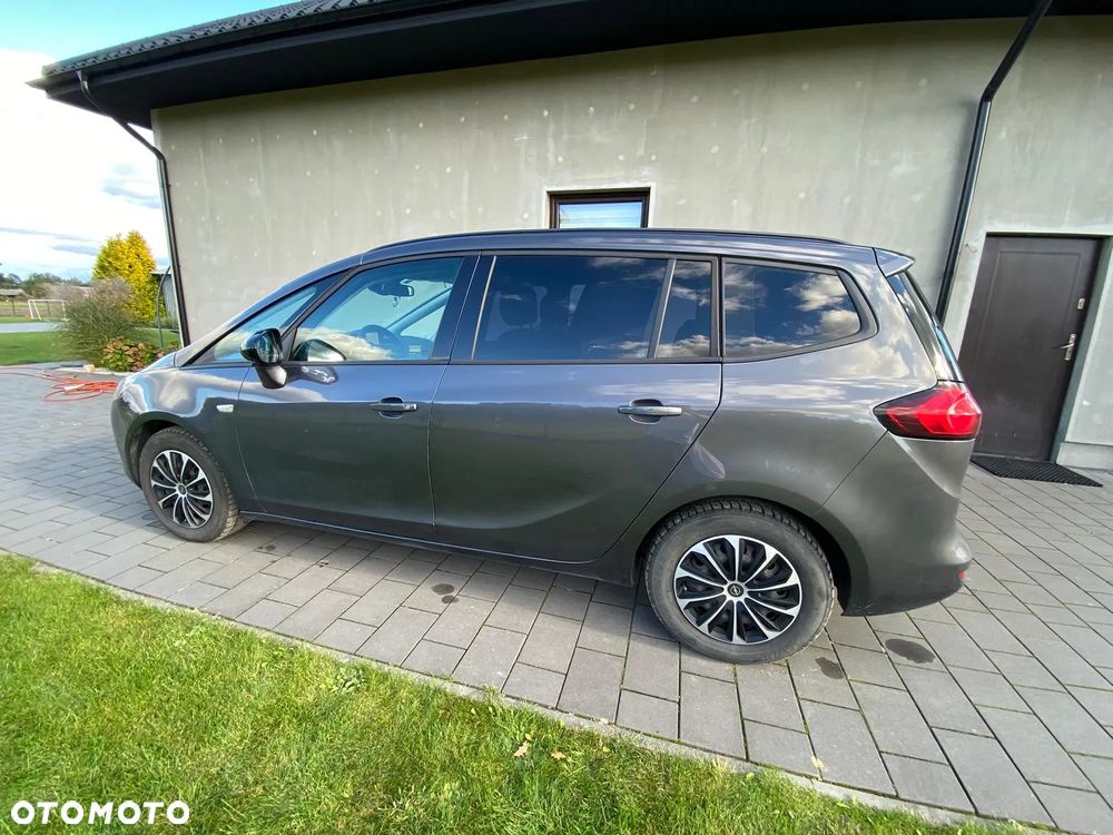 Opel Zafira - 3