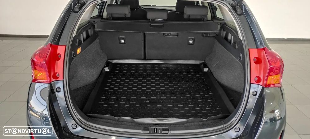 Toyota Auris Touring Sports 1.4 D-4D Comfort - 21