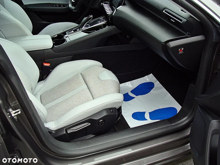 Peugeot 508 SW PureTech 180 EAT8 Allure - 12