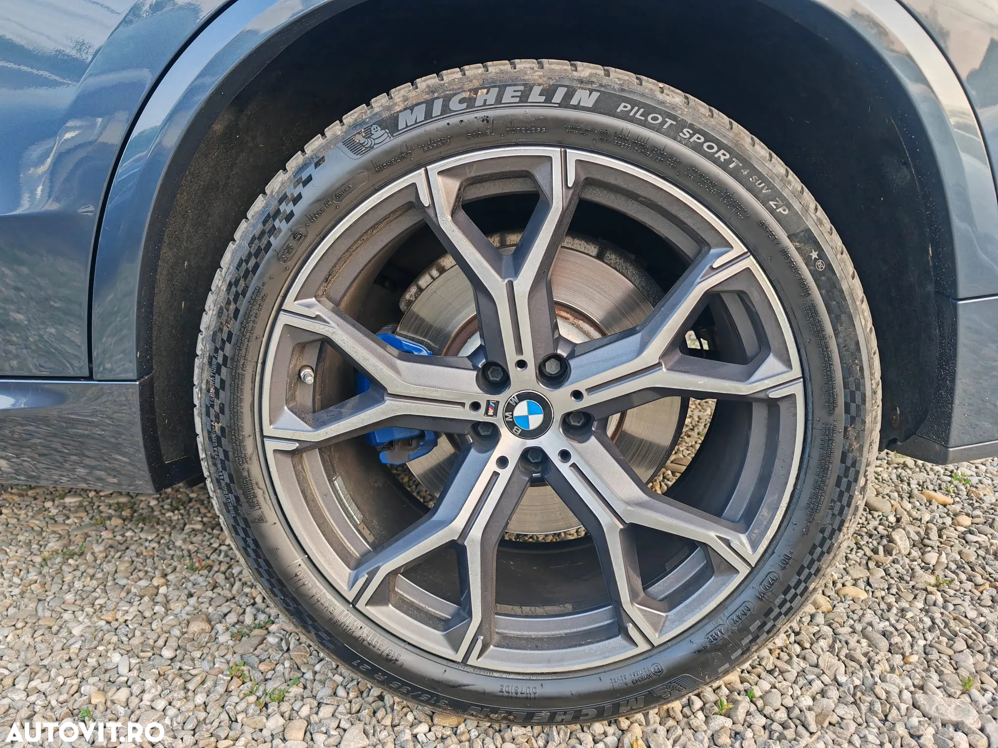 BMW X5 xDrive40i - 38