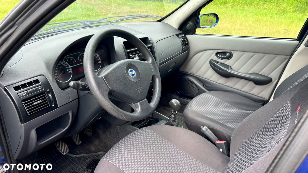 Fiat Albea 1.4 Fresh - 9