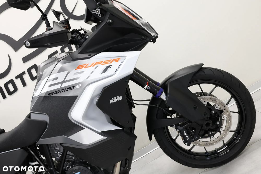KTM Super Adventure - 19