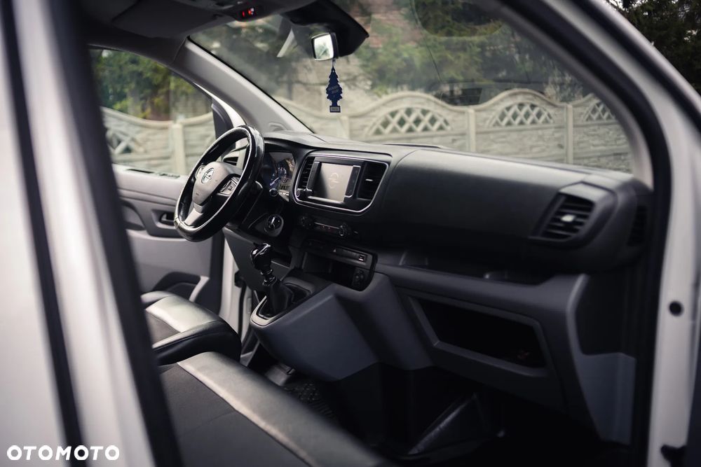 Opel VIVARO - 8