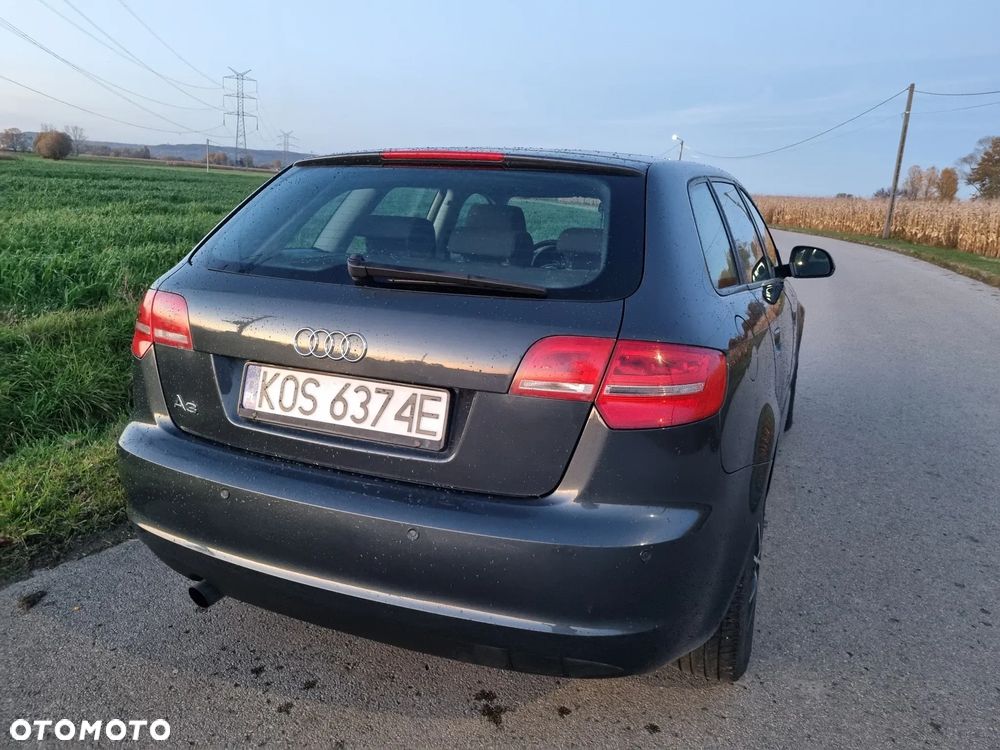 Audi A3 Sportback 1.6 Attraction - 10