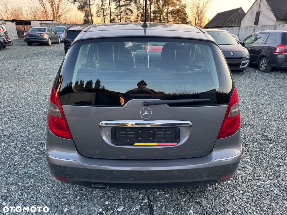 Mercedes-Benz Klasa A 150 BlueEFFICIENCY Elegance - 5