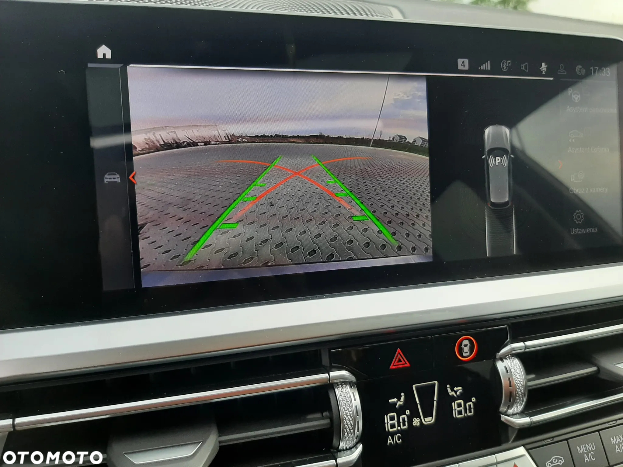 BMW Seria 3 330d Touring xDrive - 22