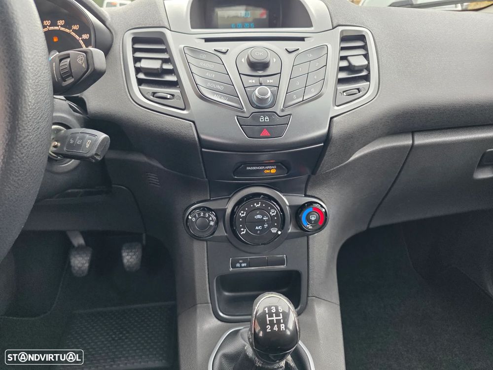 Ford Fiesta 1.0 SYNC Edition - 15