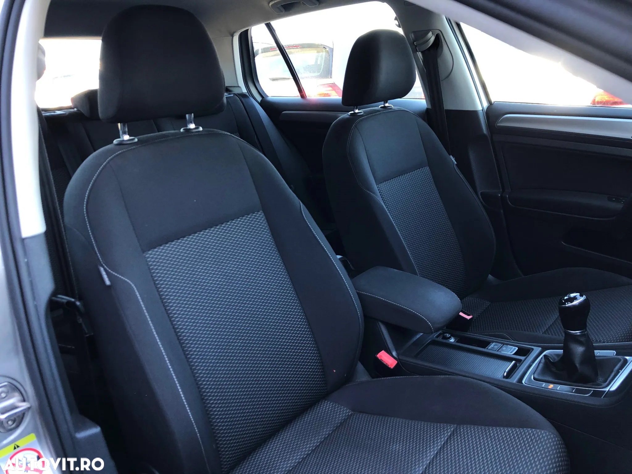Volkswagen Golf 1.0 TSI Comfortline - 15