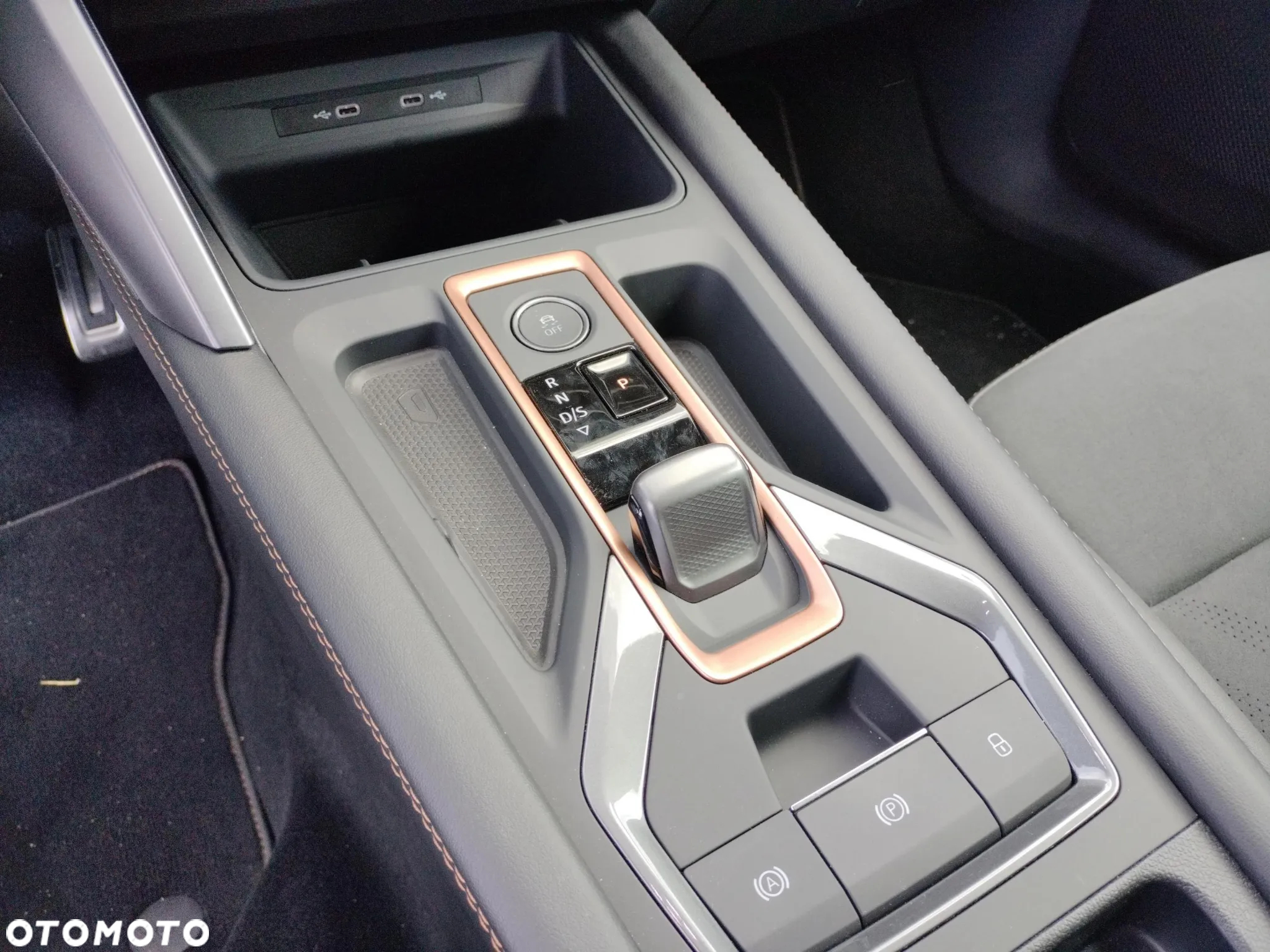 Cupra Formentor 1.5 TSI DSG - 15
